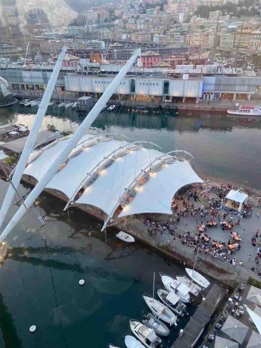La Finestra Sul Cielo Del Porto Antico Di Genova Apartamento Exterior foto
